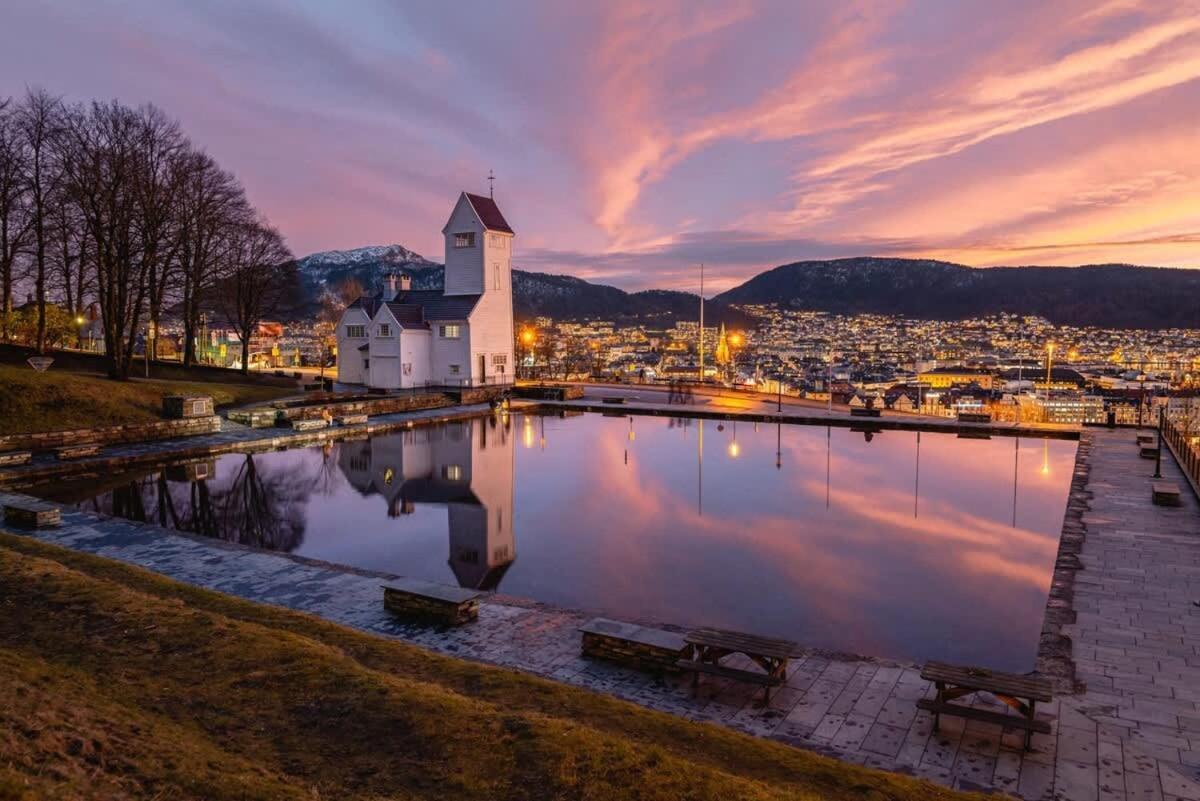 Dinbnb Apartments I 350M To Bryggen I Renovated 2023 I Quiet Top Apart Bergen Exterior foto